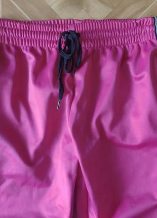 Рожеві спортивні штани3 фото