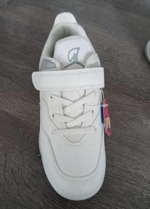 Кроссовки для парней 32-37