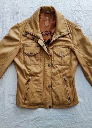 Mauritius женская кожаная куртка. нижняя. размер 34