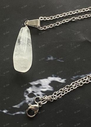 Натуральный камень горный хрусталь кулон в форме капли