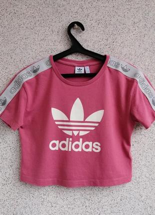 Футболка коротка