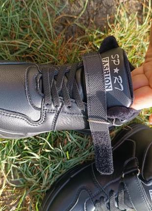 Деми кроссовки хайтопы мальчик на липучке на флисе ботинки черные 32,34,35,36р7 фото