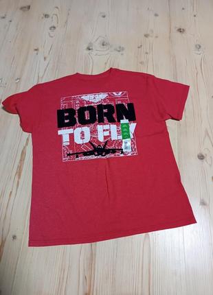 Нова футболка