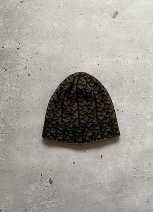 Двусторонняя монограммная шапка michael kors