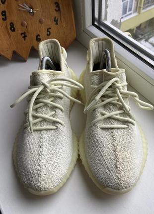 Кроссовки adidas yeezy boots 350 v23 фото