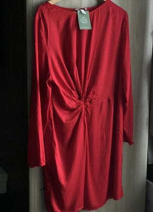 Платье h&m красное