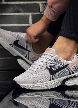 Кроссовки nike