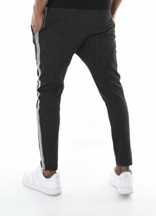 Мужские брюки (штаны) легкие зауженные  в полоску с лампасами черный турция ls5004 фото
