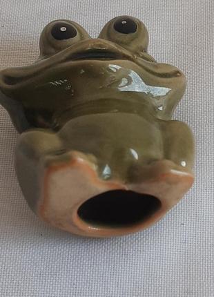 Статуетка кераміка жаба