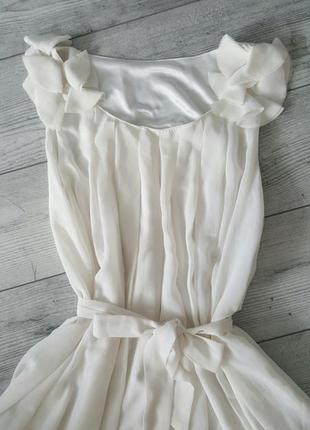 Легкое платье из шифона в греческом стиле