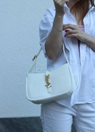 Женская сумка yves saint laurent hobo white, женская сумка, брендовая сумка ив сен лоран хобо, белого цвета4 фото