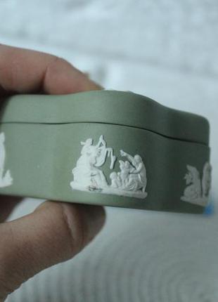 Wedgwood jasperware vintage green trinket box дуже гарна колекційна скринька5 фото