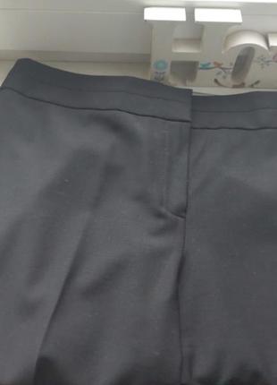 Классические брюки из тонкой гладкой шерсти2 фото