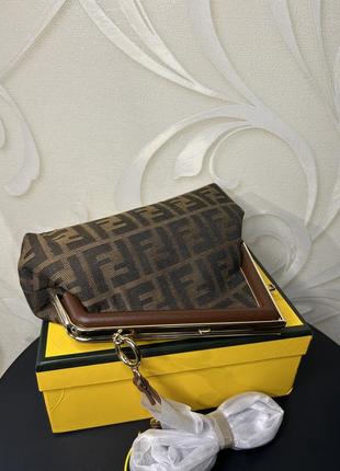 Женская сумка fendi first small