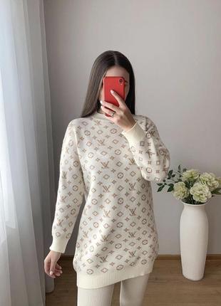 Удлиненная женская кофта oversize