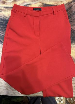 Штани червоні