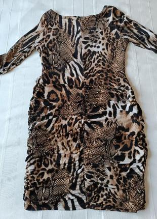 Облягаюча сукня  міді люкс бренд від joseph ribkoff із тваринним принтом9 фото