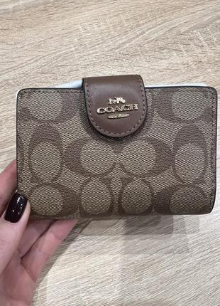 Кошелек coach