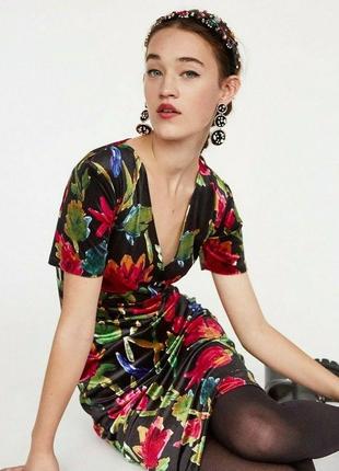 Шикарное бархатное платье на запах zara цаеты этикетка