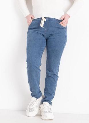 Женские батальные джинсы на резинке8 фото