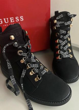 Черевики guess