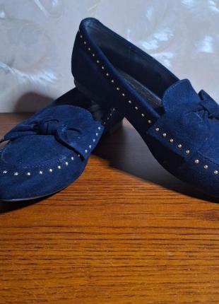 Туфлі-лофери зі штучної замші