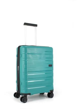 Качественный чемодан из полипропилена торговой марки "conwood"1 фото