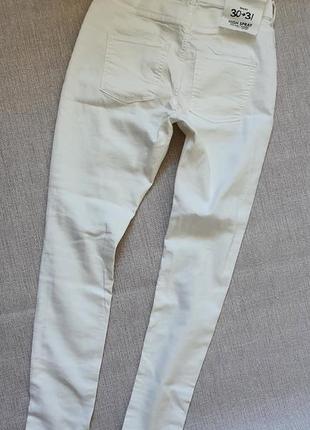 Білі джинси з легкого котону,cheap monday7 фото