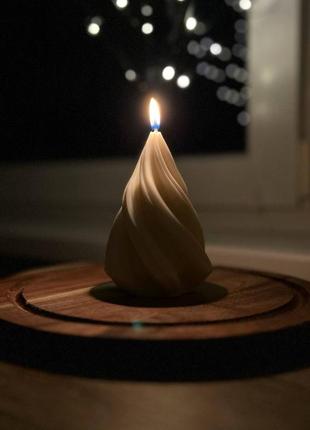 Свеча спираль. свечи из соевого воска. свечи ручной. свечи на подарок.