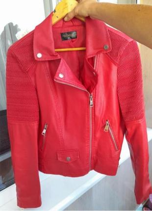 Куртка женская косуха кожанка эко кожа искусственная дермантиновая красная3 фото