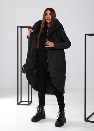 Куртка длинная на силиконе с капюшоном на молнии стеганая курточка черная практичная трендовая стильная базовая2 фото