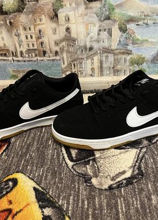 Кроссовки nike dunk sb low pro black