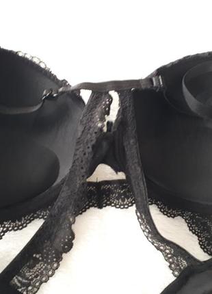 Кружевной бюстгальтер пуш-ап. с фигурной спинкой. zeeman