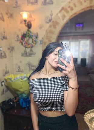 Топ в клітку 😍 дуже гарно доповнює образ