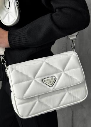 Жіноча сумка prada re-nylon padded shoulder white6 фото