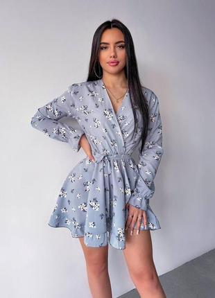Мила сукня