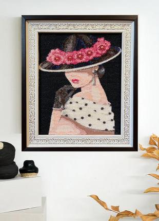 Вишита картина «пані у квітковому капелюсі»