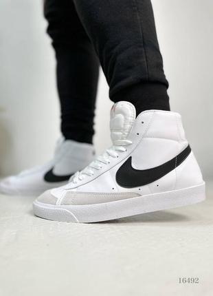 Натуральные кожаные и замшевые белые высокие кроссовки nike blazer mid 77 white унисекс7 фото