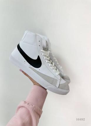 Натуральные кожаные и замшевые белые высокие кроссовки nike blazer mid 77 white унисекс4 фото