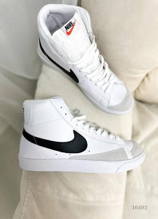 Натуральные кожаные и замшевые белые высокие кроссовки nike blazer mid 77 white унисекс2 фото