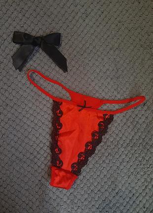 Шовкові стрінги s-xl