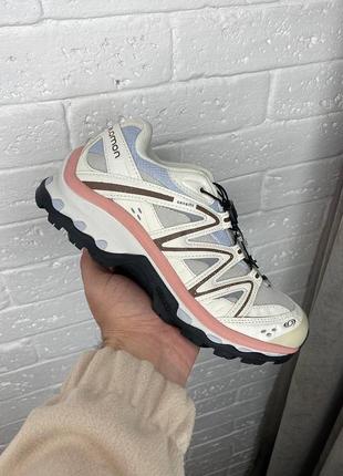 Крутые женские кроссовки merino salomon xt-quest sensifit beige бежевые