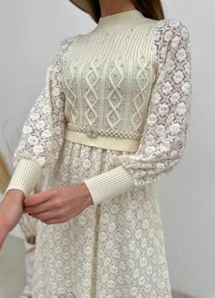 Очаровательное платье, р.уни 42-44, трикотаж и кружево, молочный7 фото
