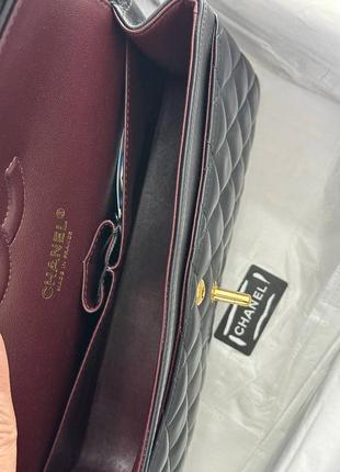 Жіноча чорна шкіряна сумка classic chanel jumb із золотим ланцюжком сумка шанель9 фото