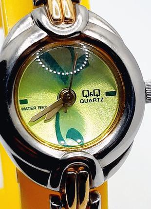 Наручные часы 'q&q' женские кварцевые металлический ремешок (gc15-405)3 фото