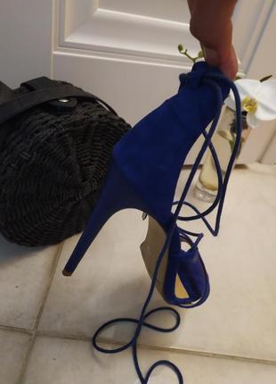 Замшеві трендові сині босоніжки на зав'язках 2020💝3 фото