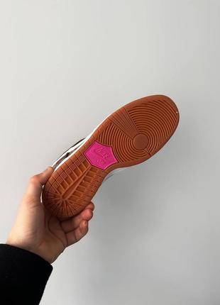 Нереально стильные женские кроссовки nike sb dunk low paisley brown коричневые с цветным узором7 фото