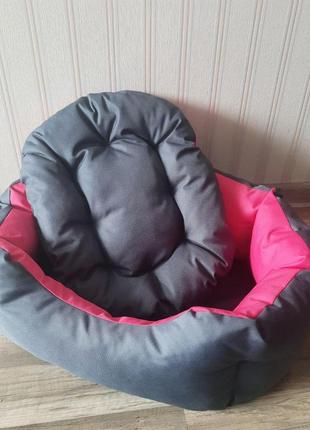 Лежак для собак 45х55см лежанка для невеликих собак сірий з рожевим7 фото