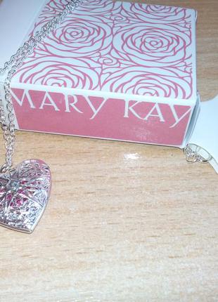 Новая цепочка с кулоном-сердце от mary kay
