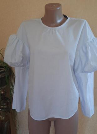 Шикарна блуза у біло-блакитному кольорі рукав-ліхтарик від zara